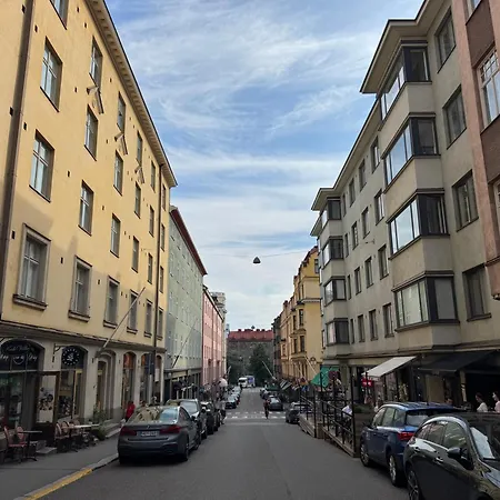 Cozy In Ullanlinna With Location Apartamento Helsínquia