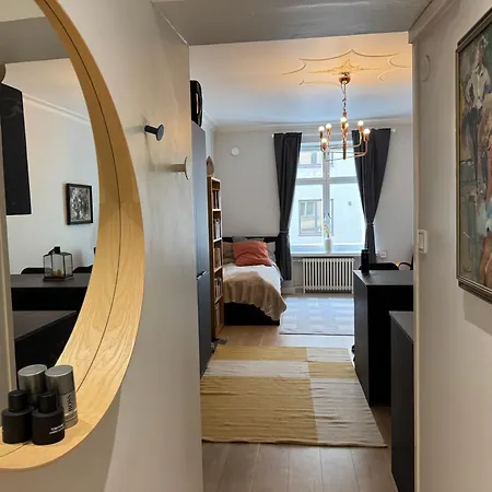 Cozy In Ullanlinna With Location