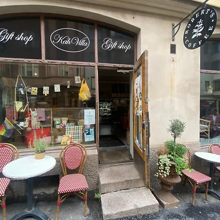 Cozy In Ullanlinna With Location *